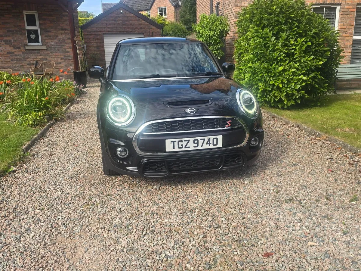 Mini Cooper S Sport - Image 2
