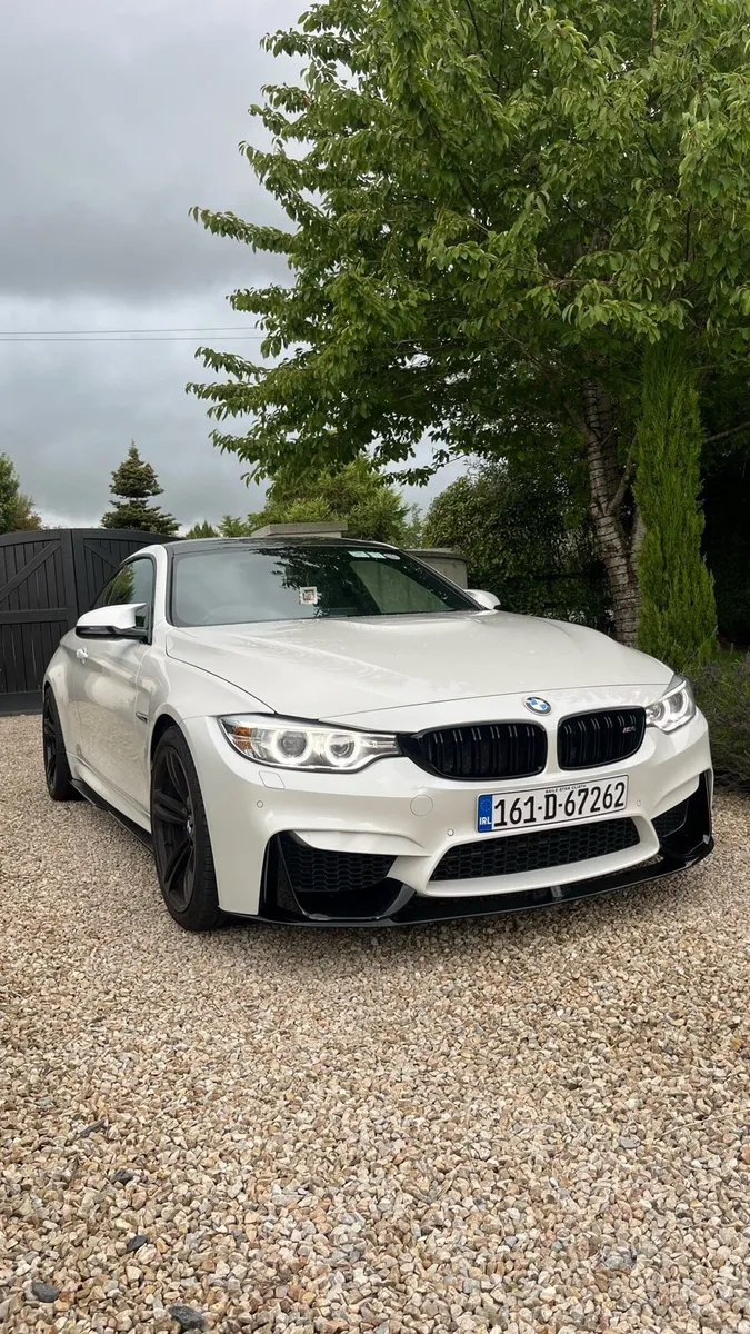 BMW M4 - Image 3