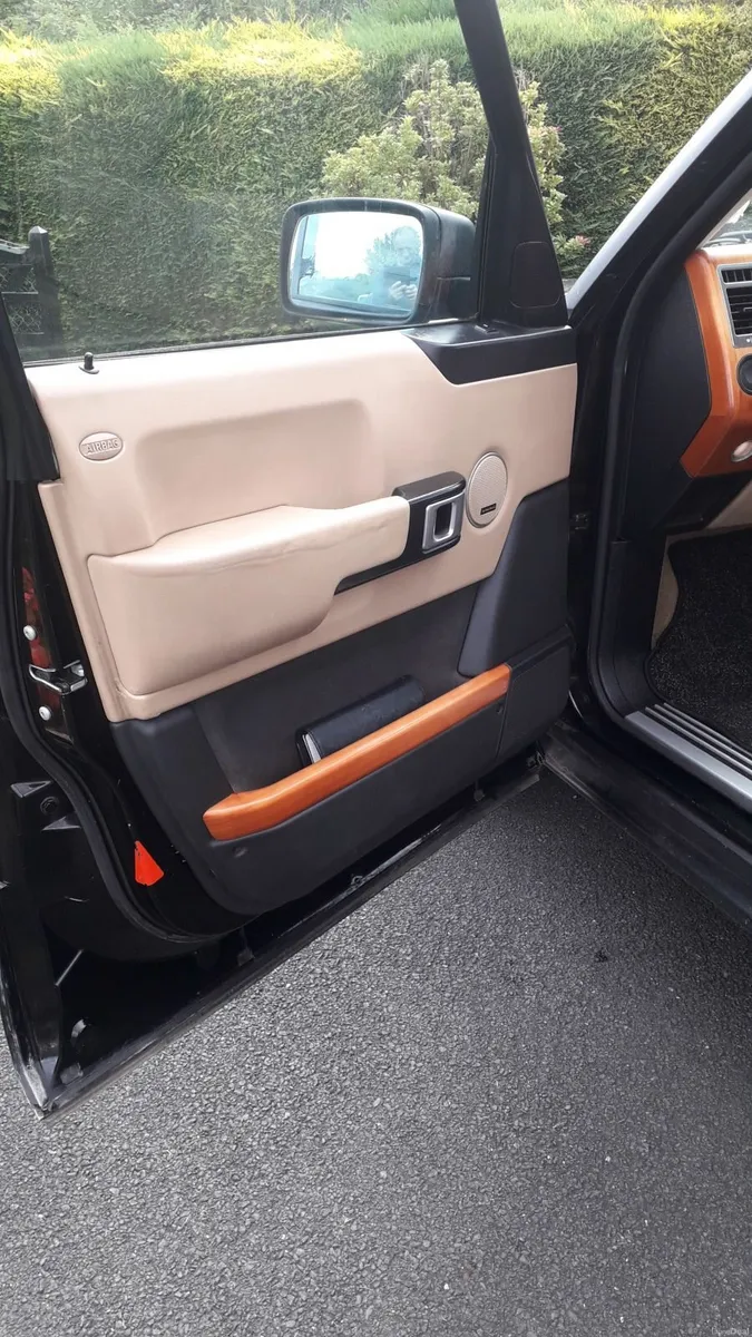 Land Rover Range Rover 2005 - Image 5