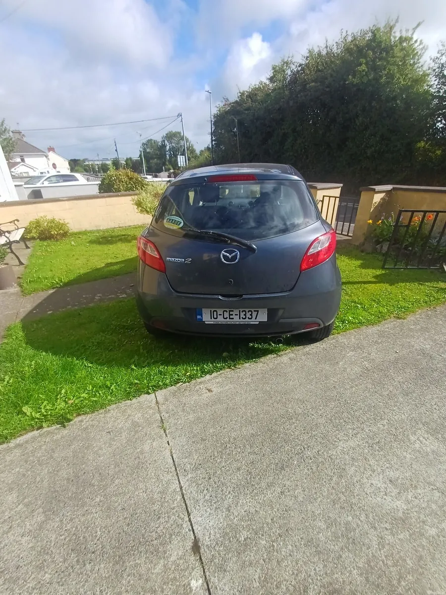 Mazda Mazda2 2010 - Image 3