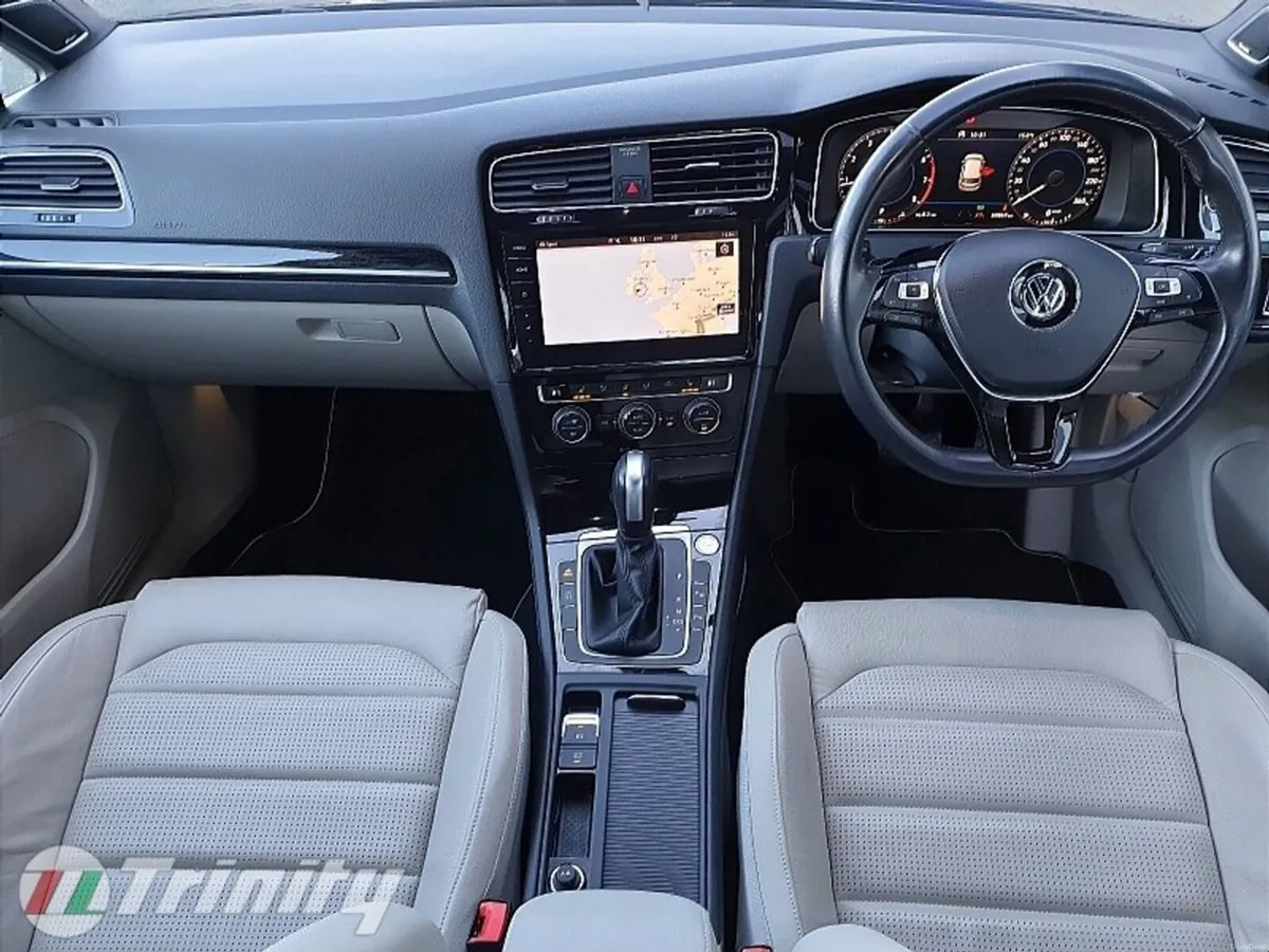 Volkswagen Golf ** HIGHLINE ** TSI AUTO ** TRINITY - Image 2