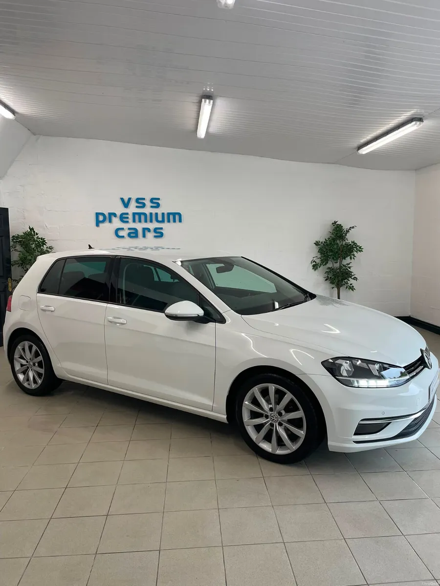 2017 Volkswagen Golf 1.6 TDI GT DSG - Image 4