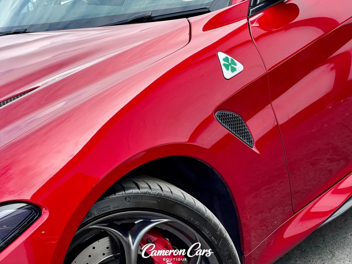 ALFA ROMEO QUADRIFOGLIO THE ITALIAN SUPERCAR 520hp - Image 5