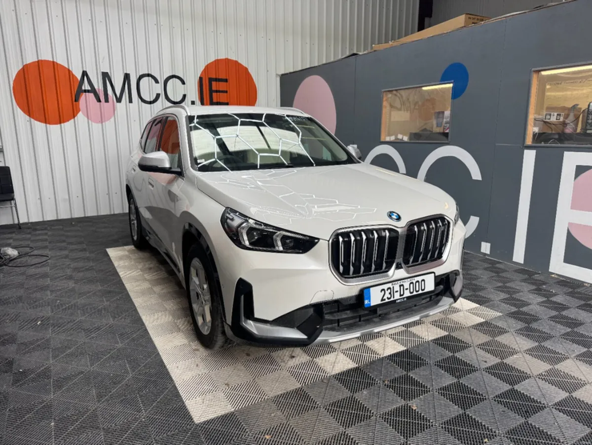 BMW iX1 2023 BMW IX1 4WD XDRIVE 30 X LINE AUTOMATI - Image 1