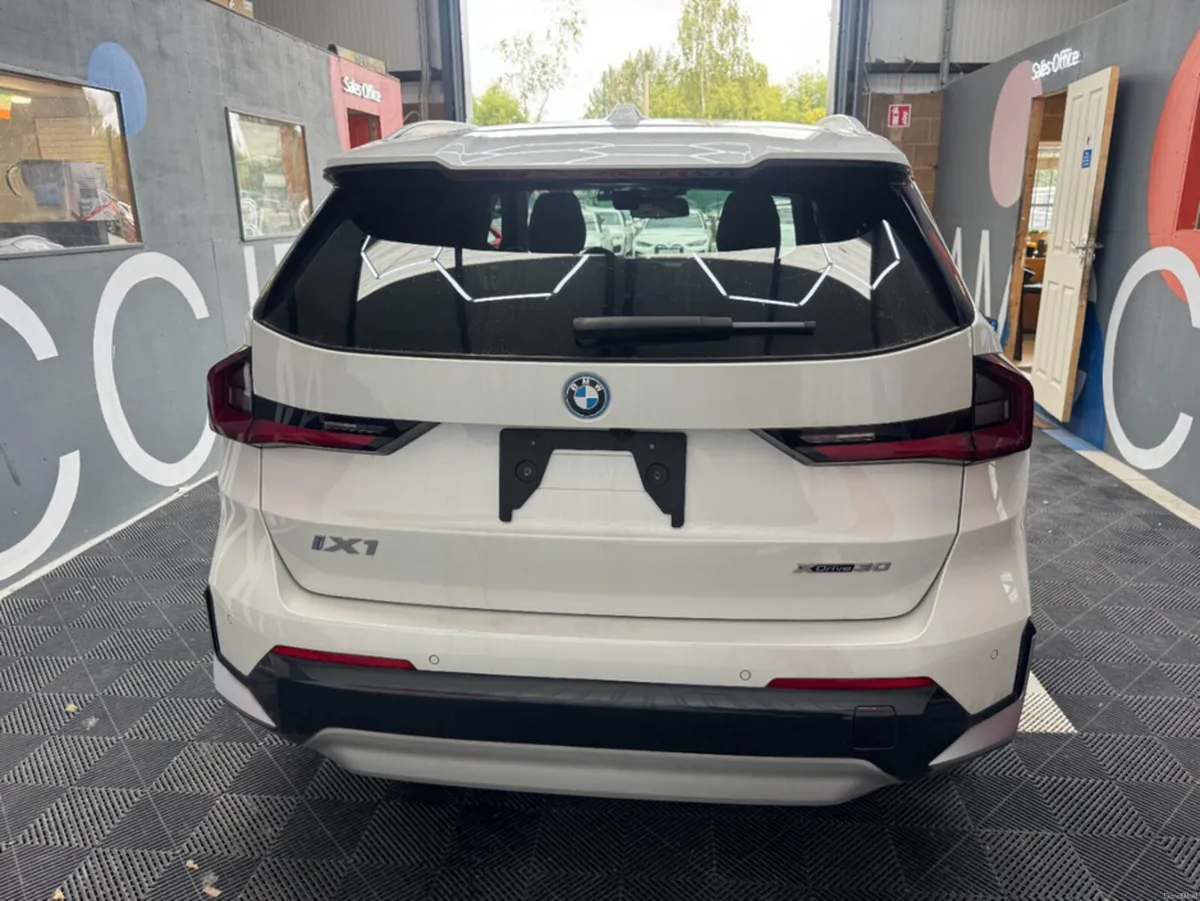 BMW iX1 2023 BMW IX1 4WD XDRIVE 30 X LINE AUTOMATI - Image 4