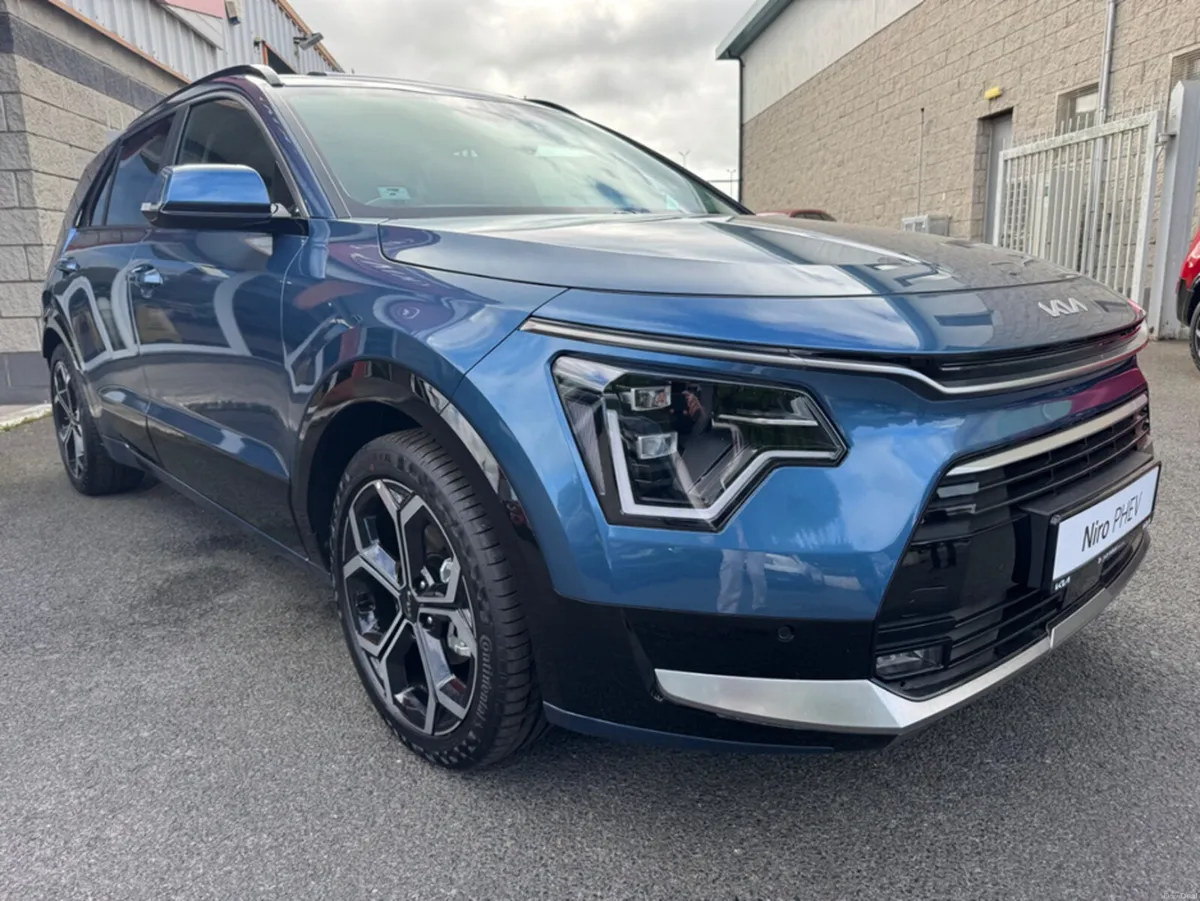 Kia Niro PHEV SPECIAL EDITION 5DR - Image 3