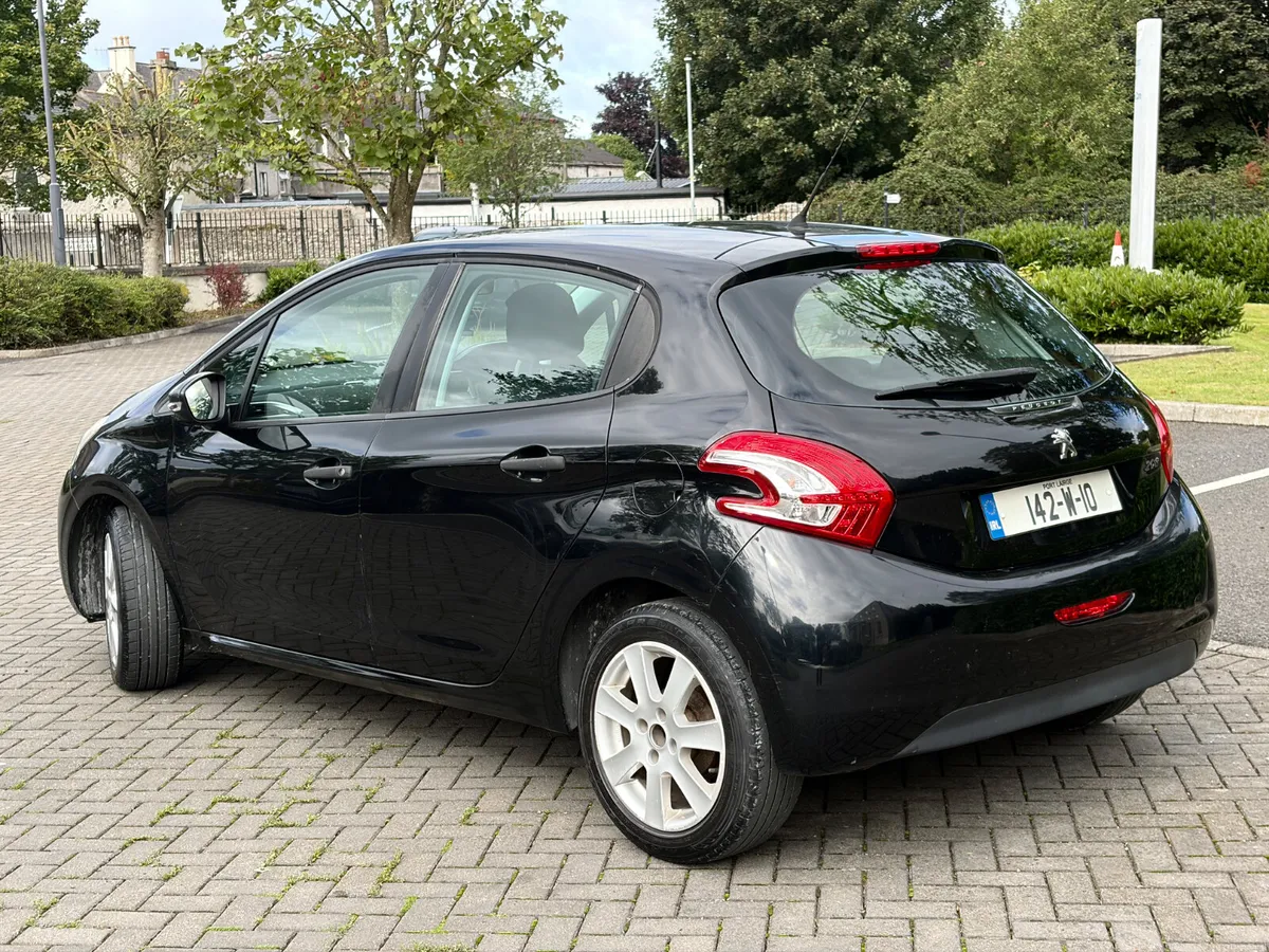 Peugeot 208 2014 1.0 Petrol new nct 11/27 low km - Image 4