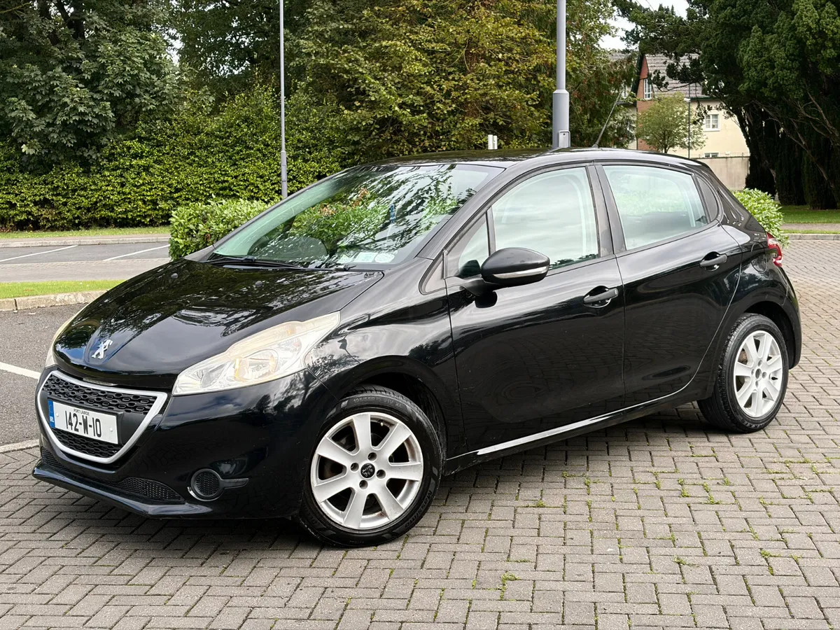 Peugeot 208 2014 1.0 Petrol new nct 11/27 low km - Image 1
