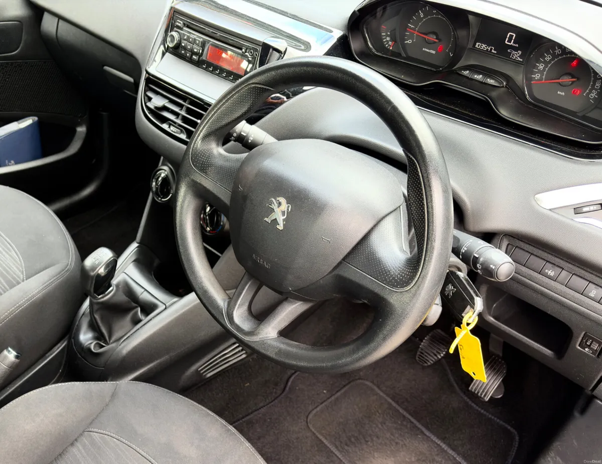 Peugeot 208 2014 1.0 Petrol new nct 11/27 low km - Image 2