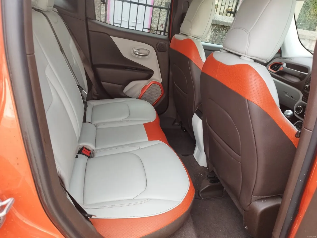 Jeep Renegade 2016 for wheel drive - Image 4