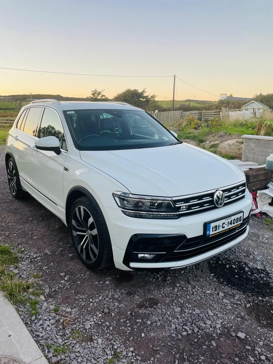 2019 VW Tiguan R-Line 2.0dsl 150bhp - Image 1