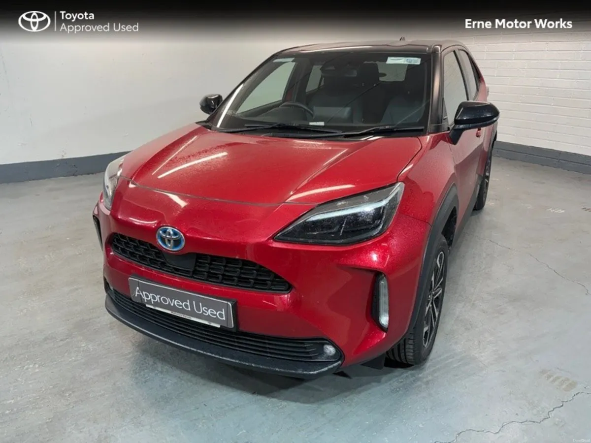 Toyota Yaris Cross YARIS CROSS LUNA SPORT - Image 1