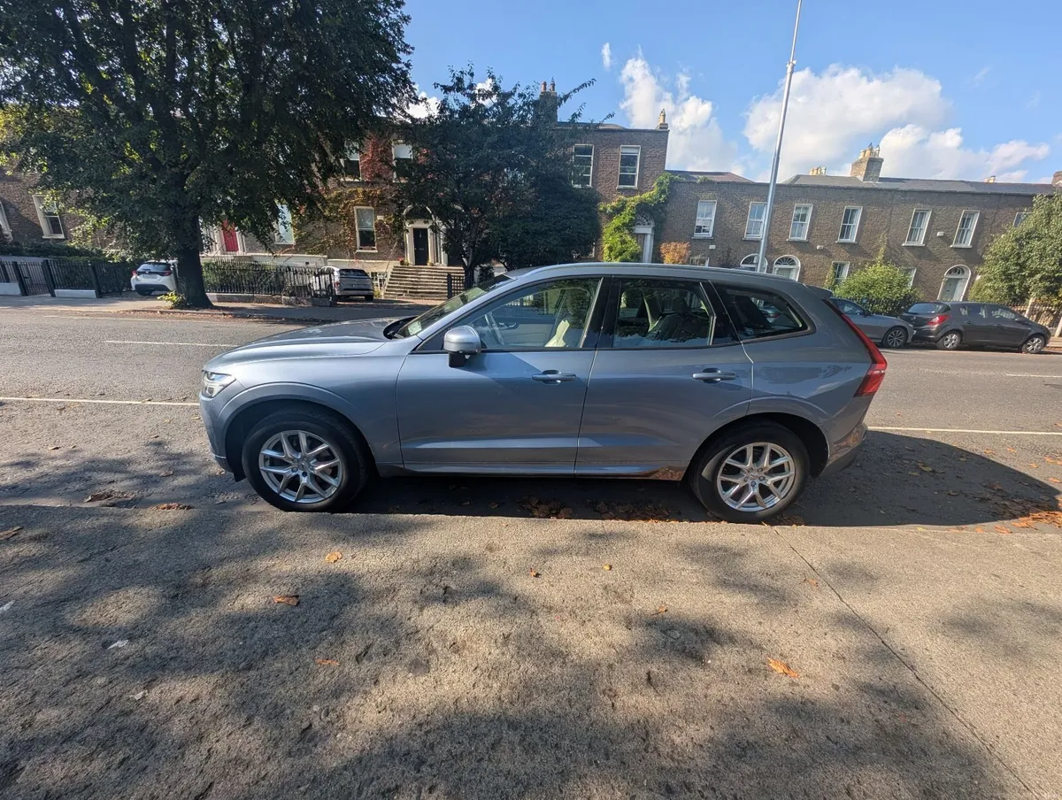 Volvo XC60 2019 - Image 4