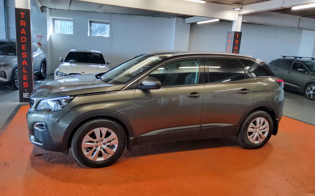 Peugeot 3008 2020 - Image 6