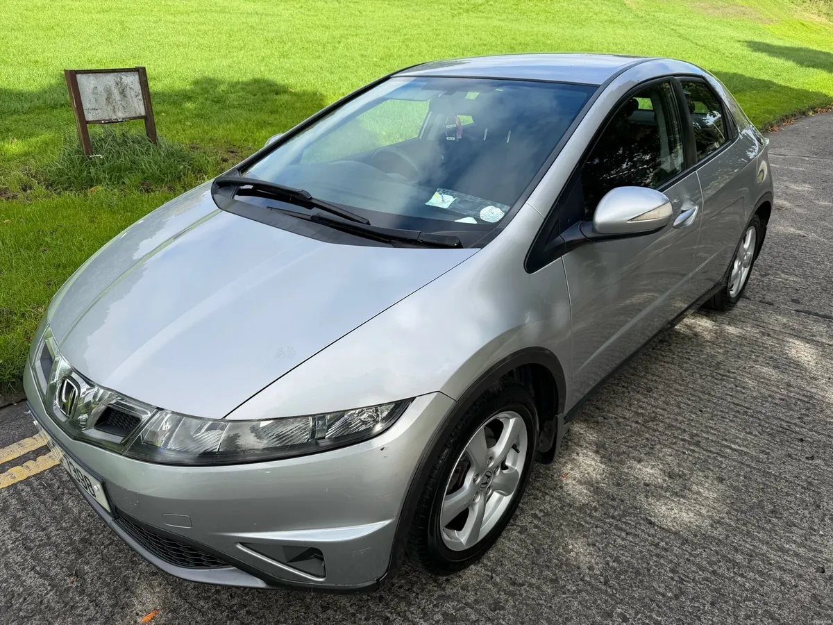 2010 Honda Civic 1.3 ONLY 93K KM NCT & TAX 27 - Image 3