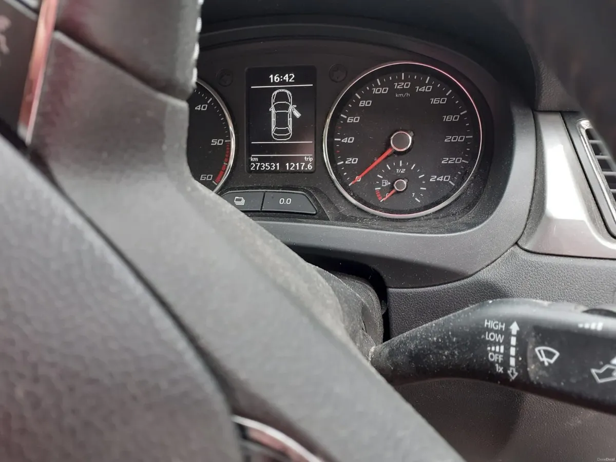 SEAT Toledo 1.6 TDI 105HP SE - Image 3