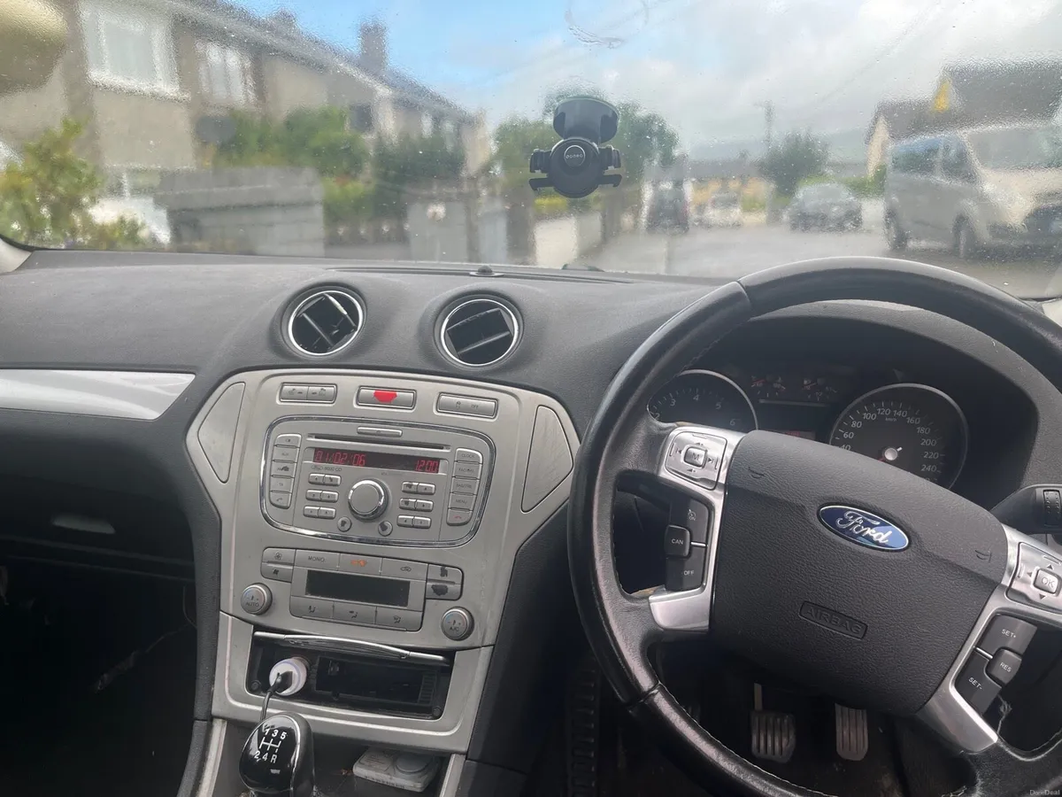 Ford mondeo 2008 1.6L petrol - Image 3