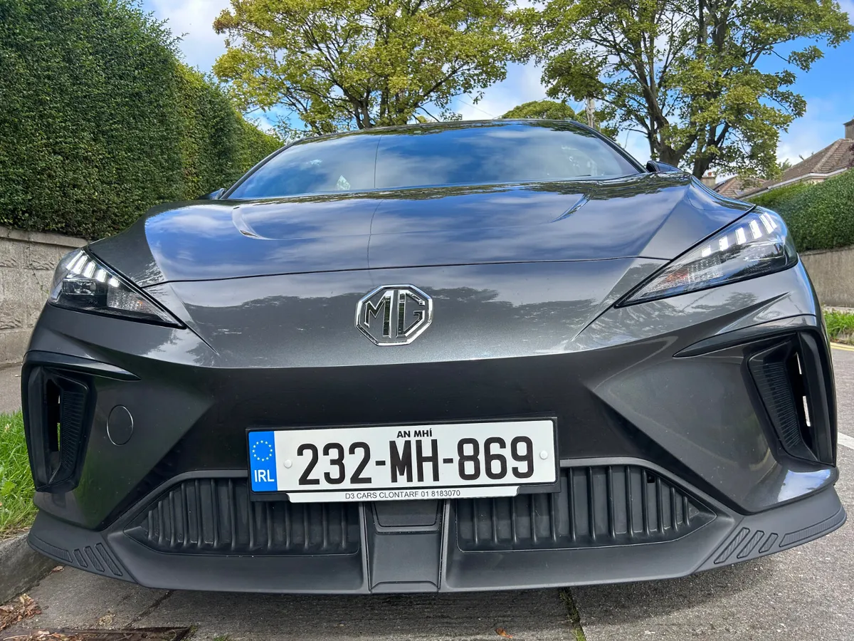 2023 MG 4 EXCITE 64kw SERVICE HISTORY - Image 2