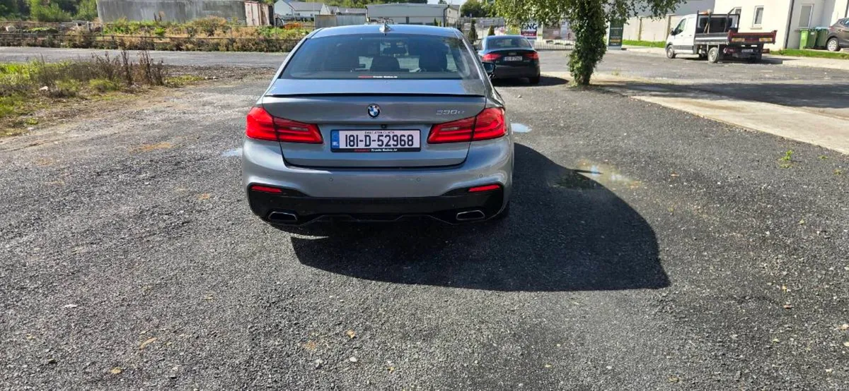 BMW 530e - Image 3