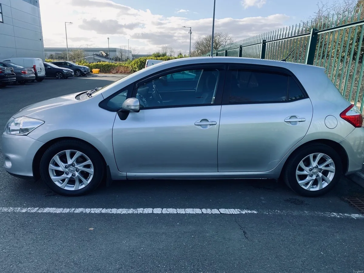 Toyota Auris 1.4 D4D - Image 5