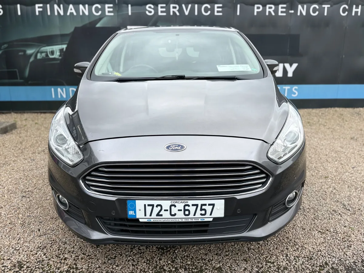 FORD S- MAX  2017 - 1 OWNER - LONG NCT —7 SEATS - Image 2