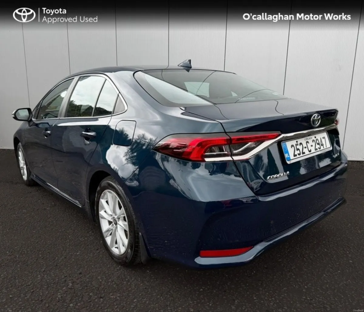 Toyota Corolla COROLLA SALOON LUNA - Image 3