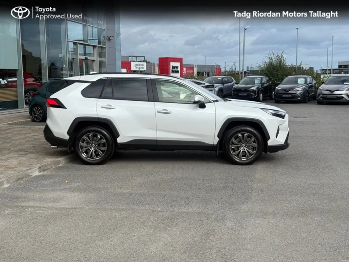 Toyota RAV4 RAV4 HYBRID PLATINUM FWD - Image 3