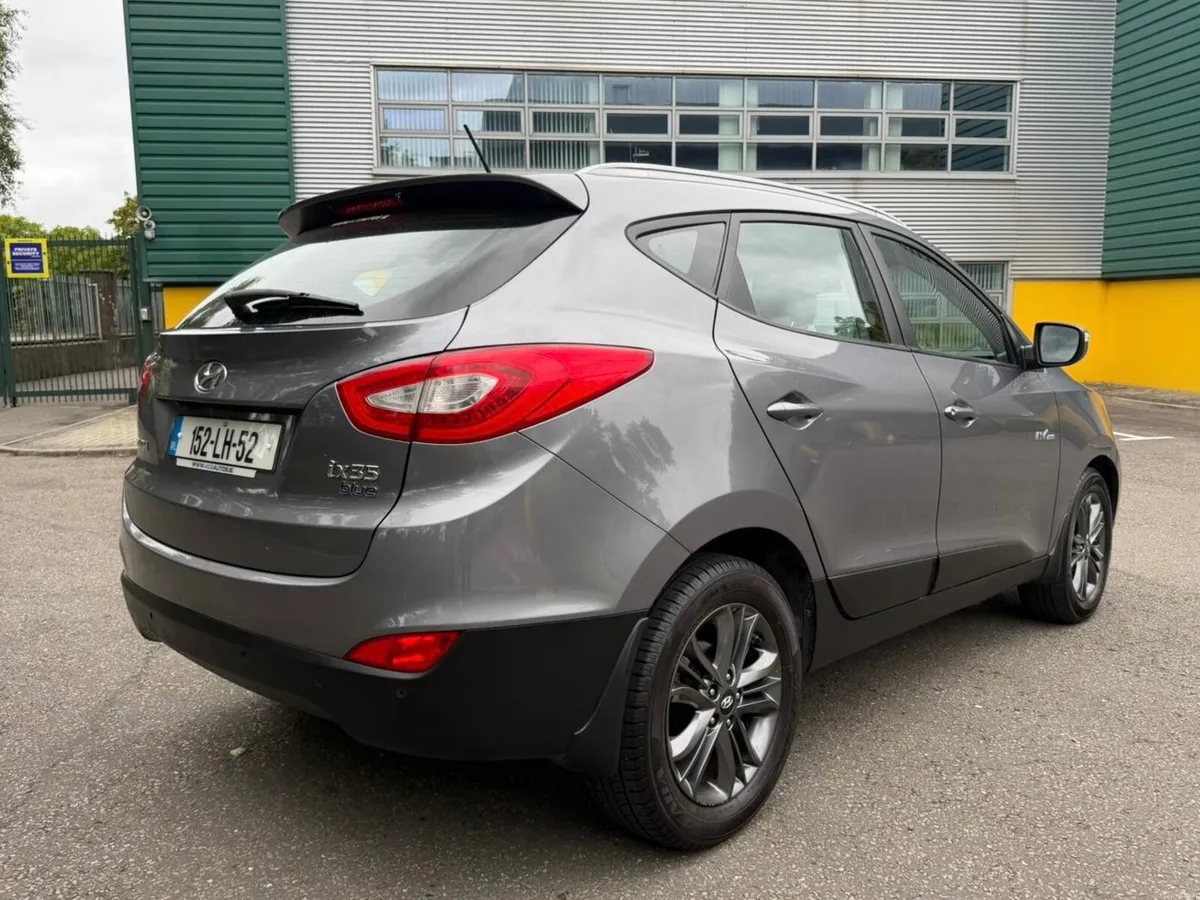 Hyundai ix35 1.7D Executive - Image 4
