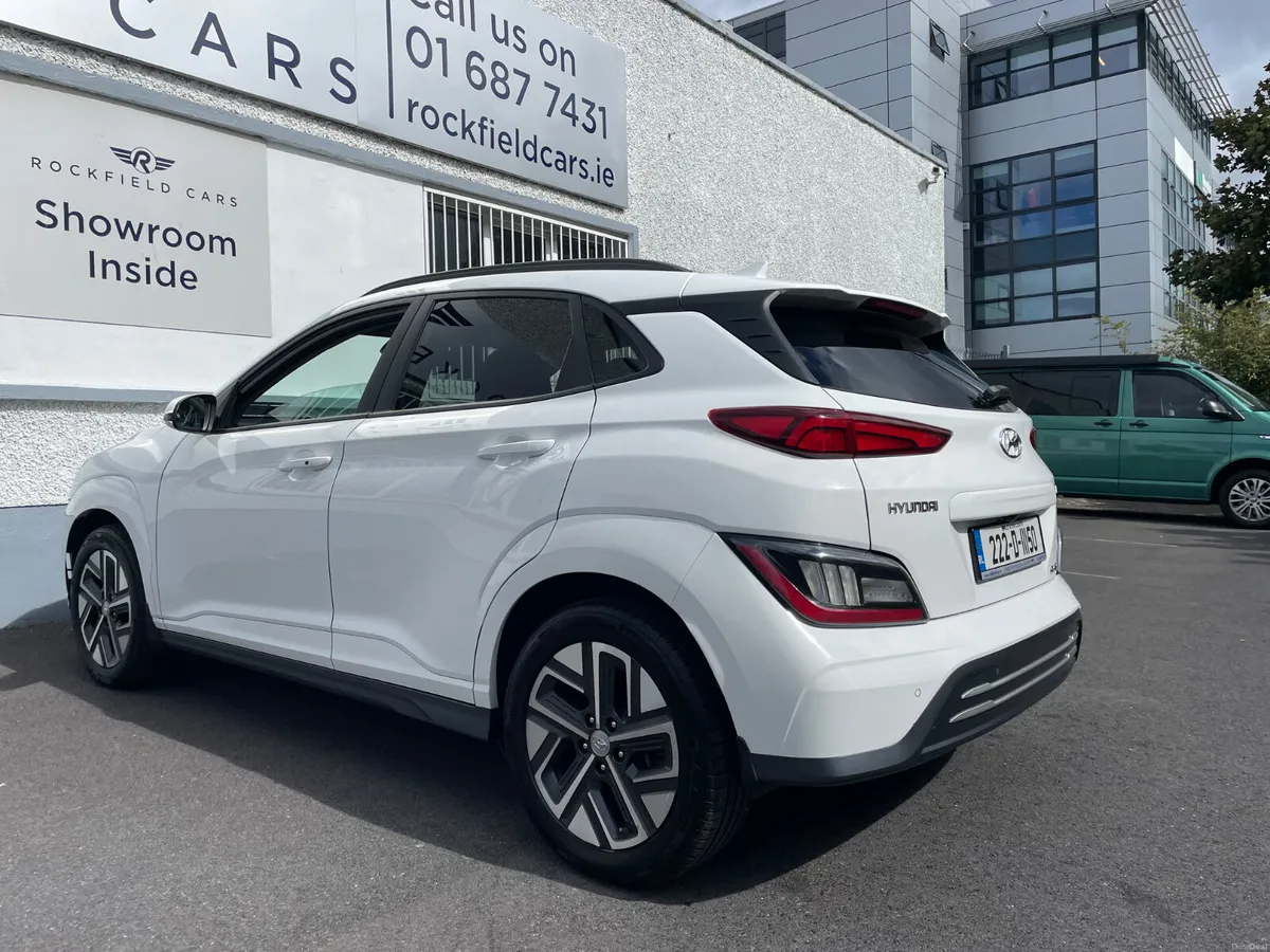 64KWH-PREMIUM SE-HEATED LEATHER-APPLE PLAY-120TAX - Image 6