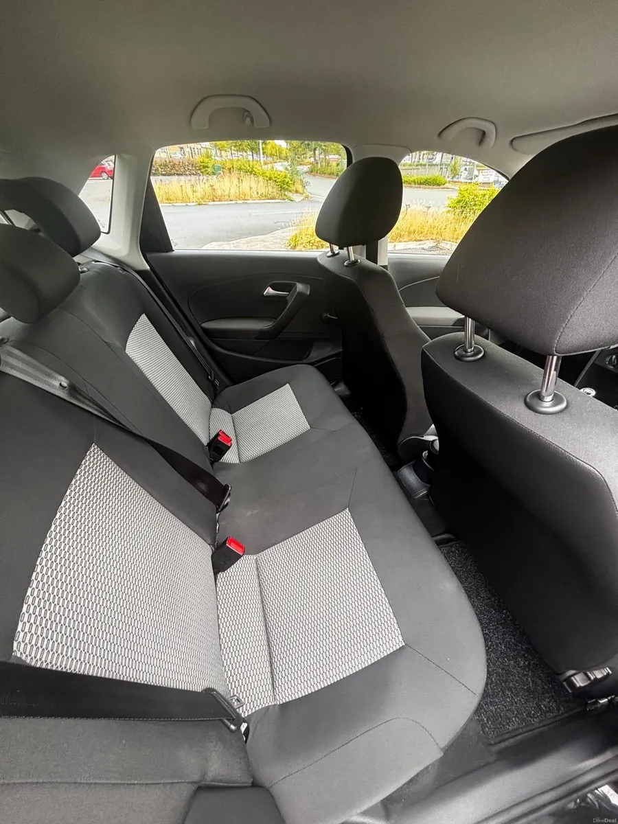 Black VW Polo 1.2L 2012 - Image 2
