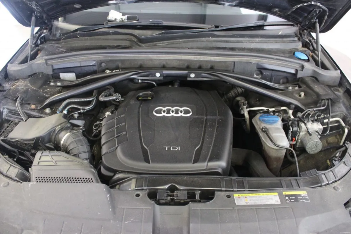 Audi Q5 2.0TDI 150HP quattro SE - TENDER 13 - Image 6