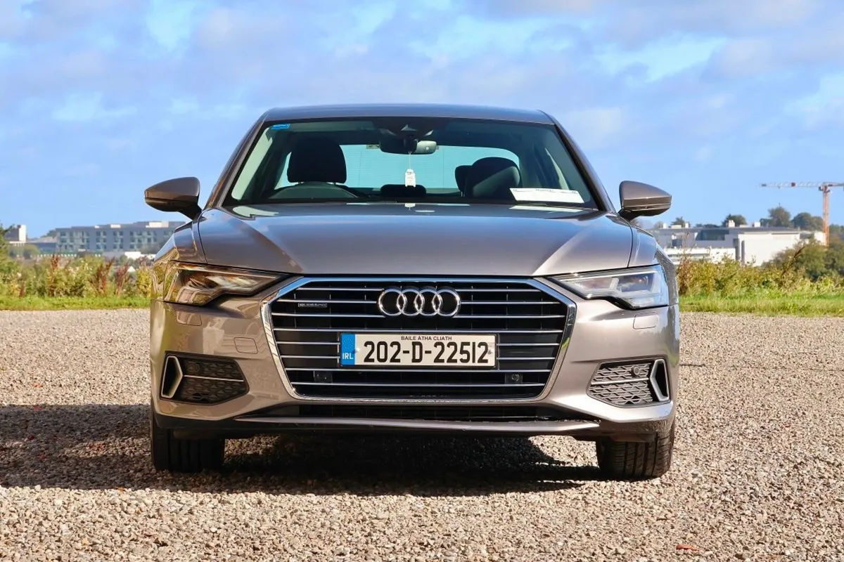 Audi A6 50 TFSI e Quattro , Plug-In Hybrid - Image 4