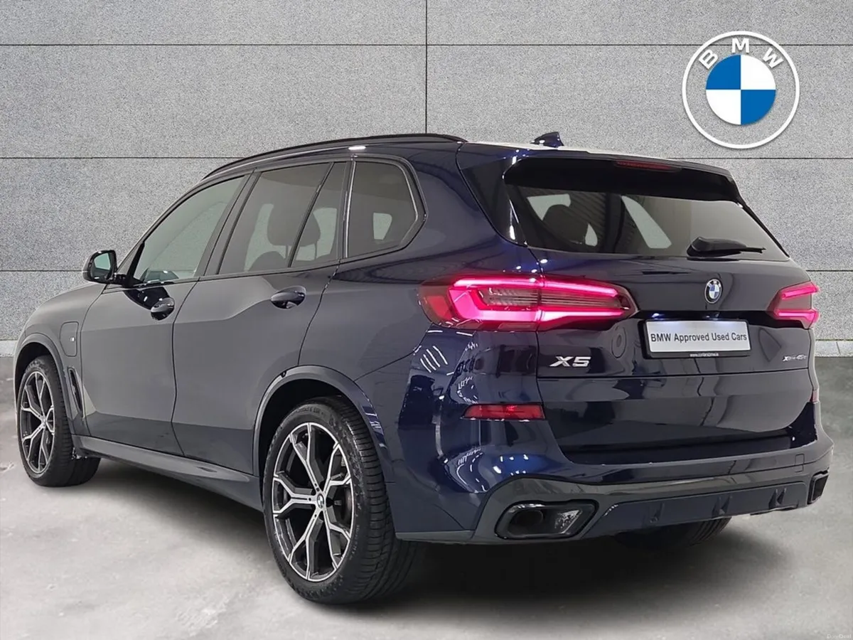 BMW X5 xDrive45e xLine - Image 2