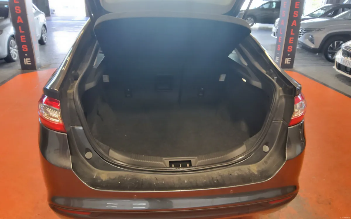 Ford Mondeo 2019 - Image 4