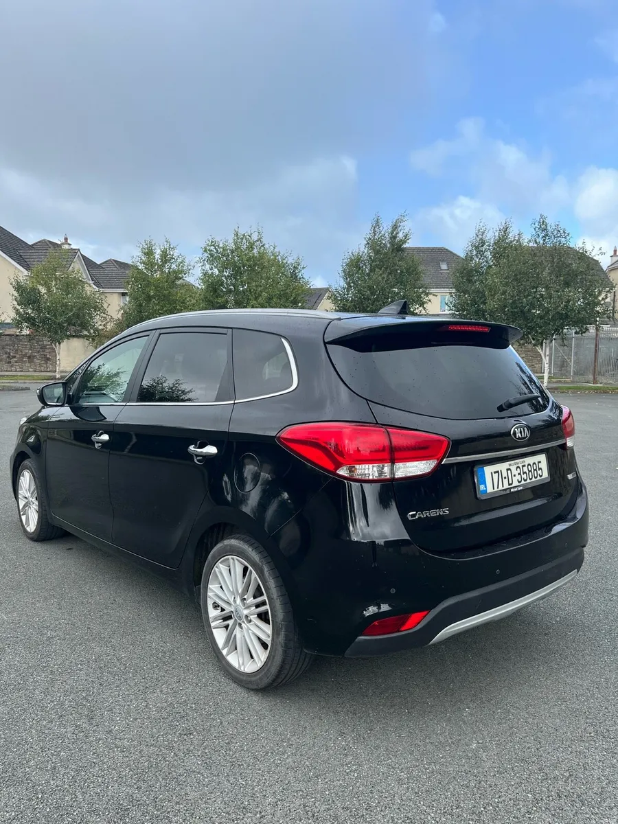 Kia Caren 2017 -Extremely Low Mileage 82K KMS- - Image 5