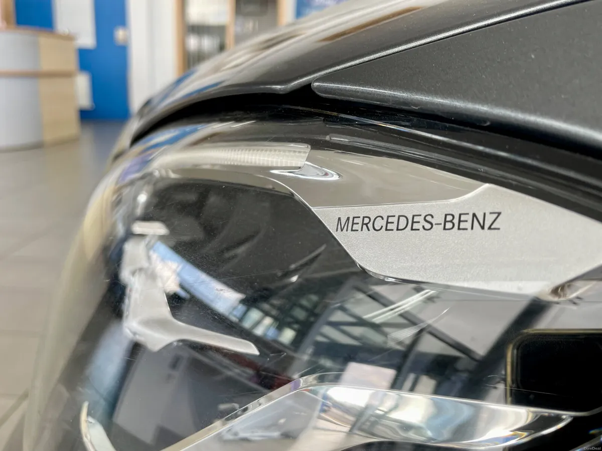 Mercedes-Benz E-Class - Image 6