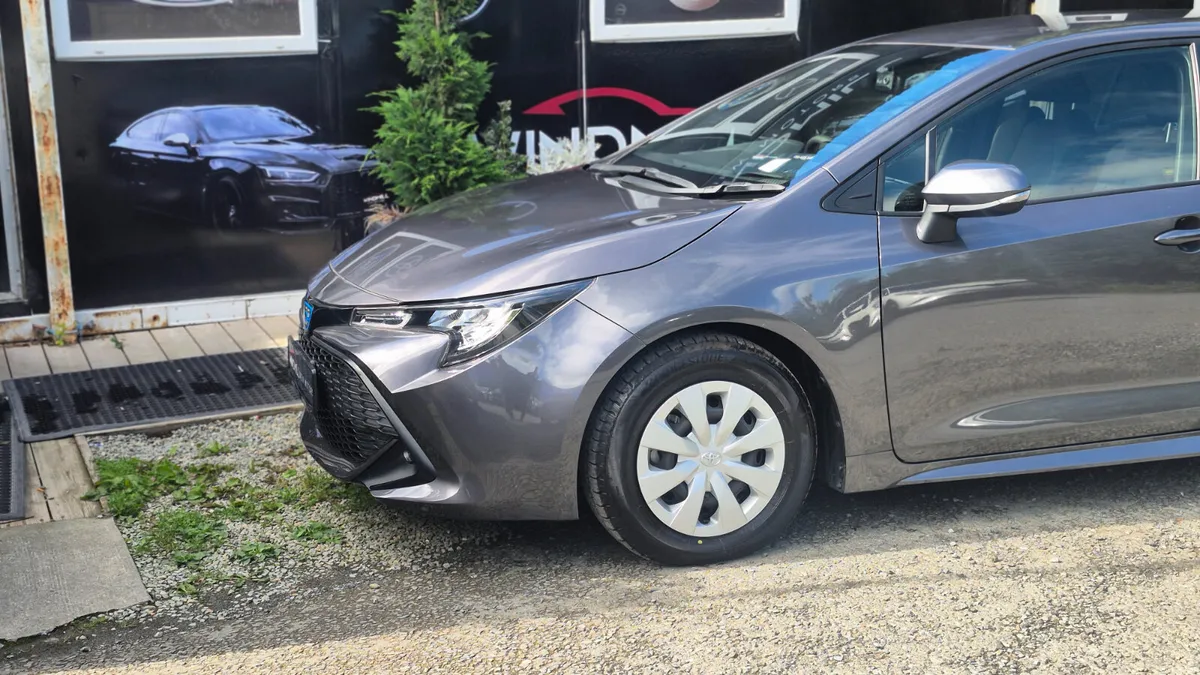Toyota Corolla Sport 1.8 Petrol Hybrid 2021 - Image 5