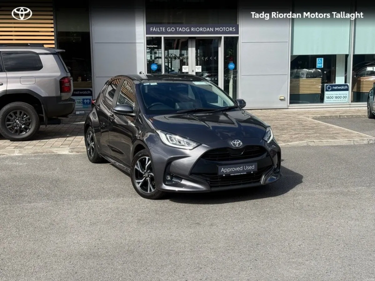 Toyota Yaris Yaris Hybrid 115 L-SPORT - Image 1