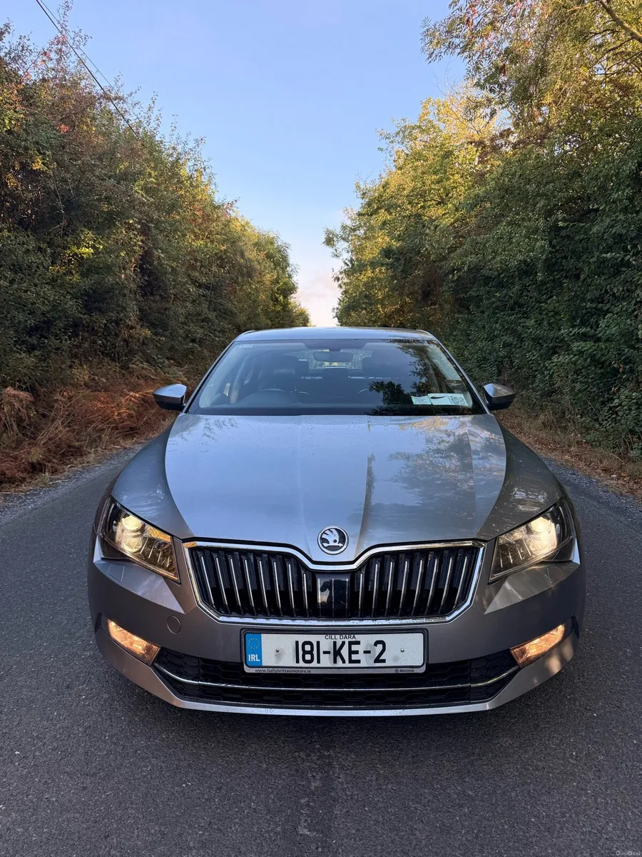 2018 Skoda Superb Automatic - Image 2