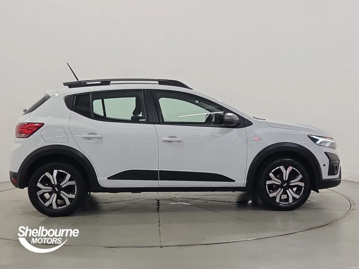 Dacia Sandero Stepway JOURNEY TCE - Image 3