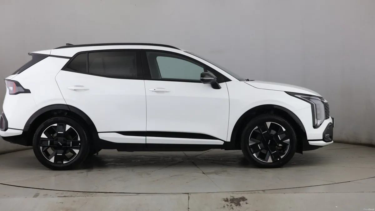 Kia Sportage 1.6T GDi HEV GT-Line 5dr Auto - Image 3