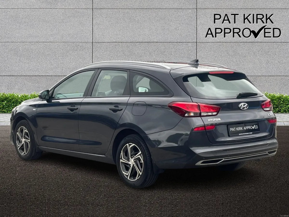 Hyundai i30 1.0T GDi SE Connect 5dr DCT - Image 2