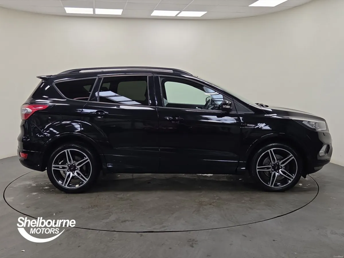 Ford Kuga 2.0 TDCi ST-Line 5dr 2WD - Image 3
