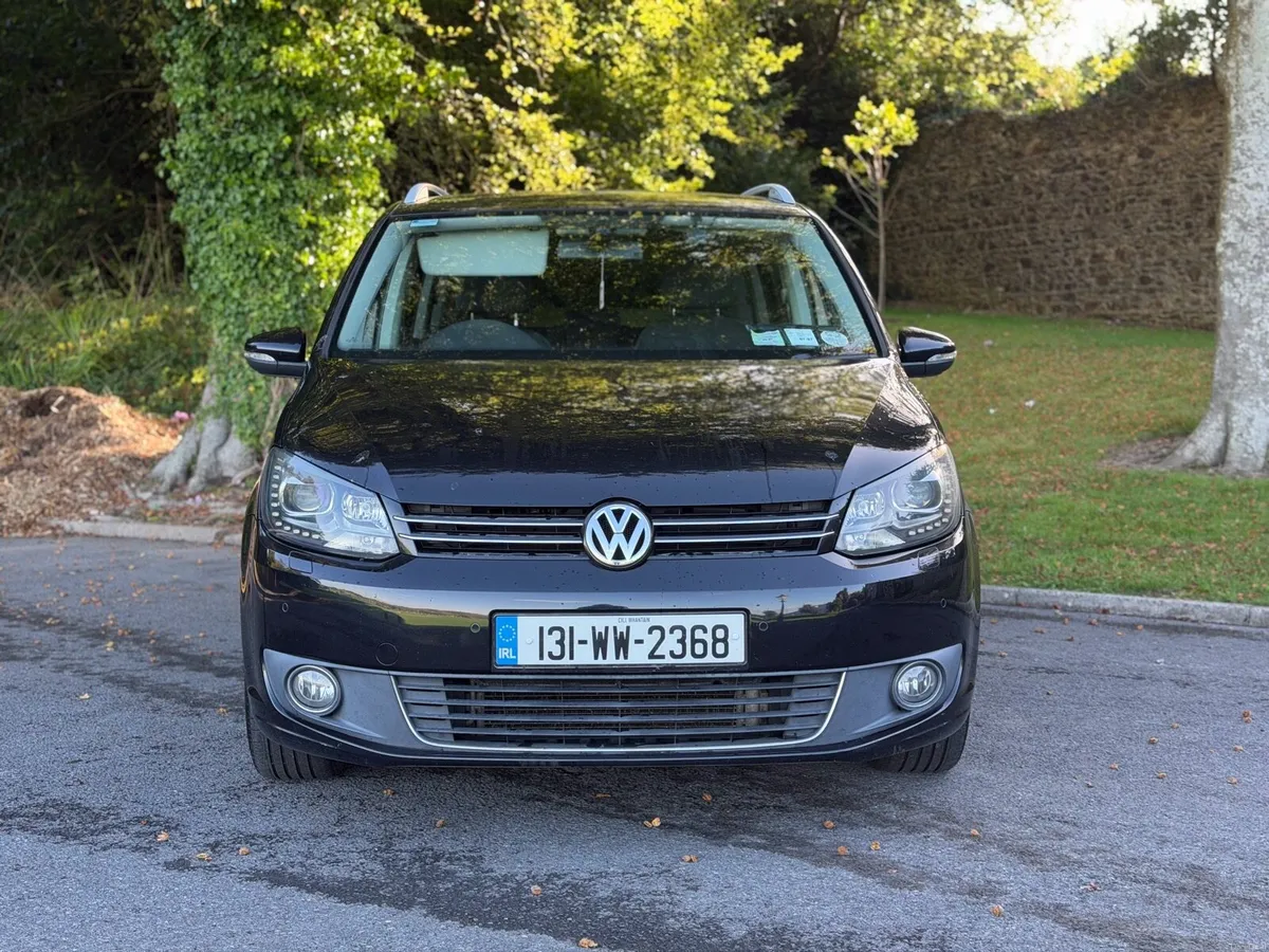 Vw Touran Highline Low Kms - Image 2