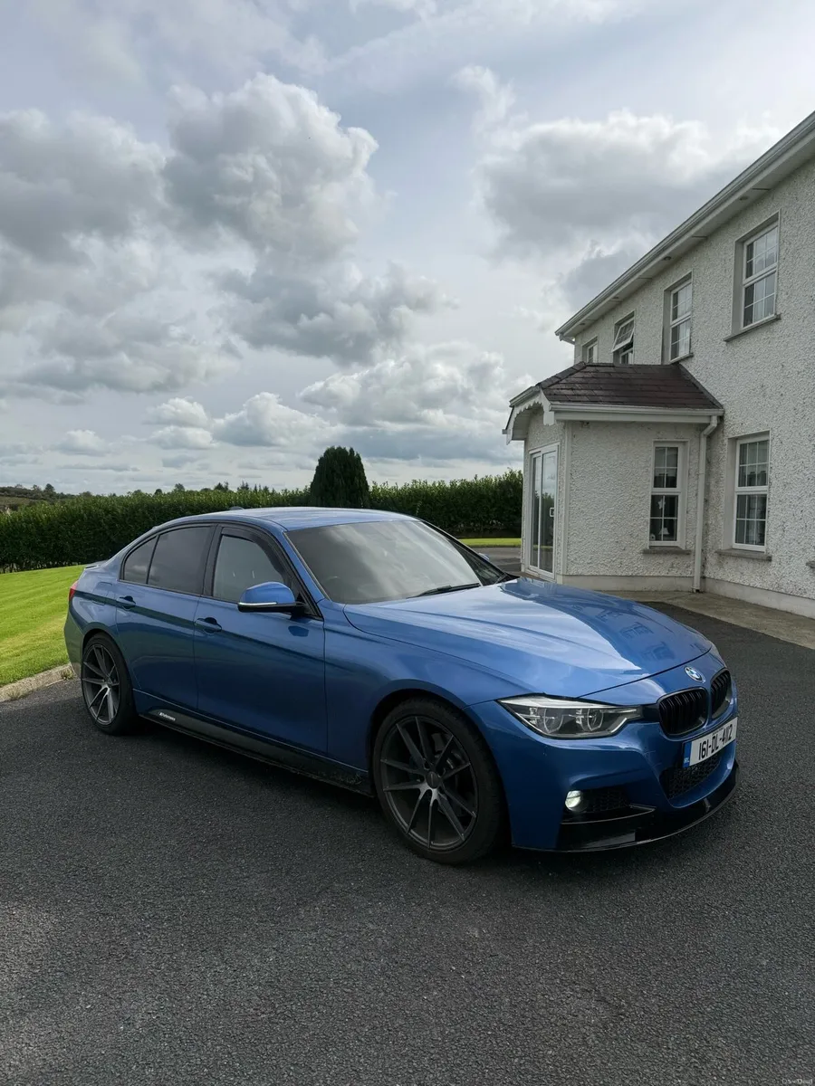 Bmw 320d xdrive msport - Image 2