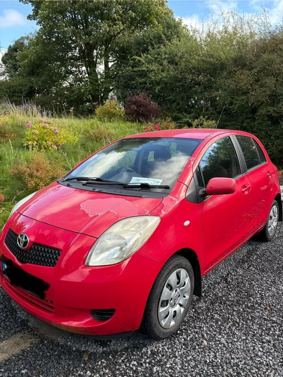 2006 Toyota Yaris - Image 2