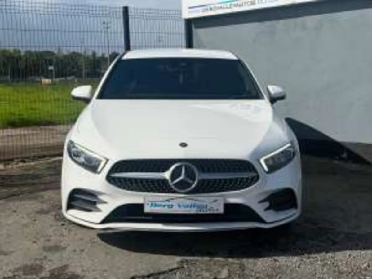 MERCEDES-BENZ A-CLASS 1.5 A 180 AMG Line Executive - Image 2