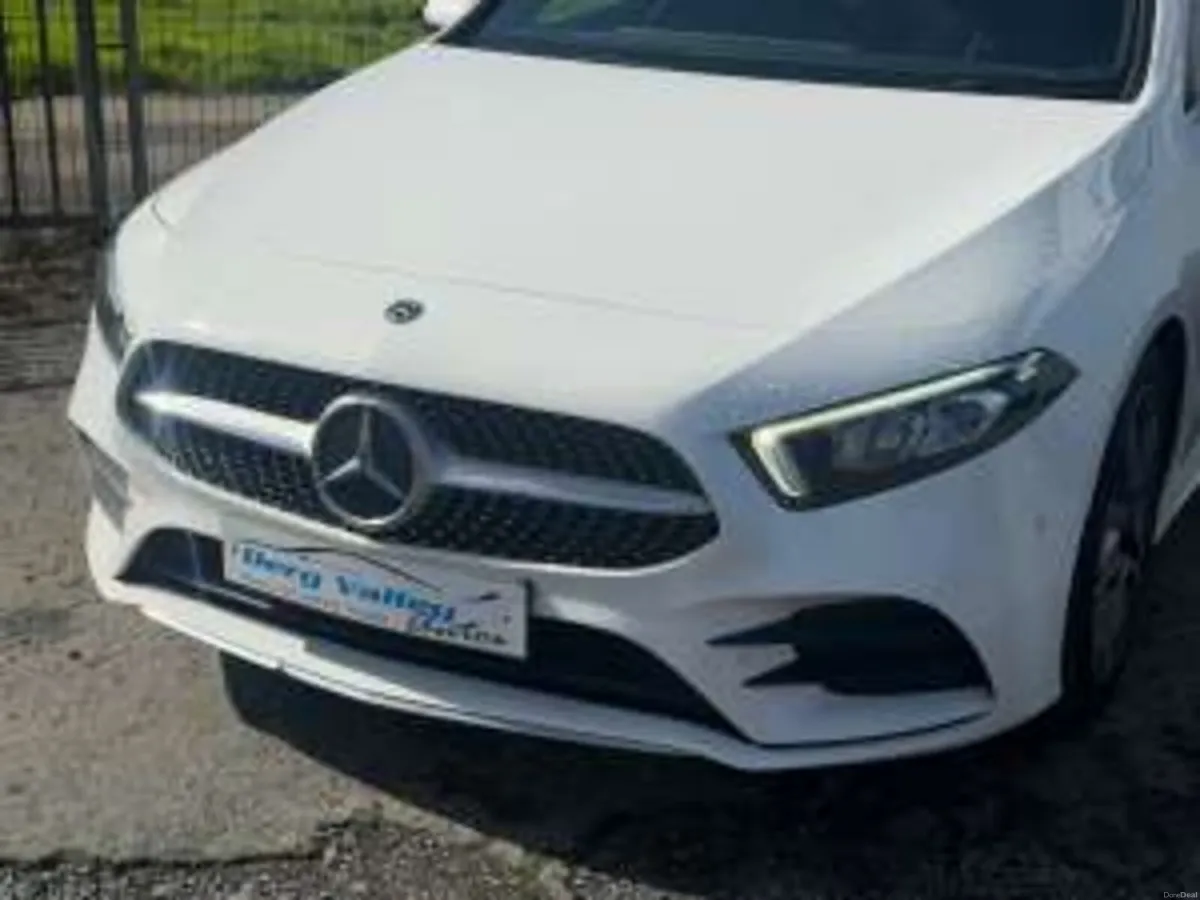 MERCEDES-BENZ A-CLASS 1.5 A 180 AMG Line Executive - Image 5