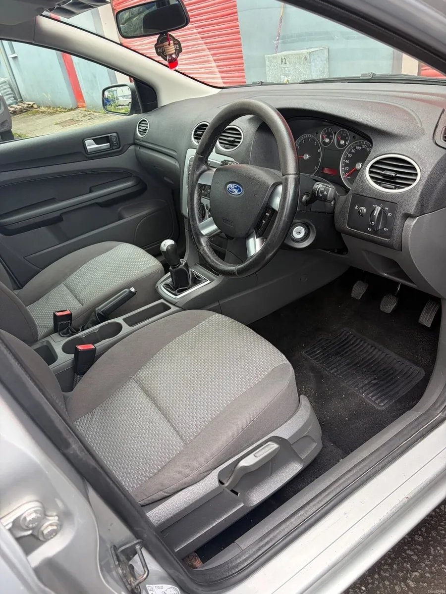 2008 Ford focus Taxed & Tested - Image 5