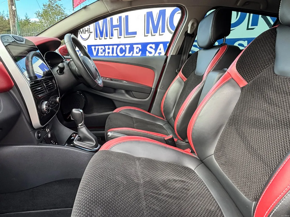 Renault Clio 2017 AUTOMATIC 1.2 Petrol  HUGE SPEC. - Image 6